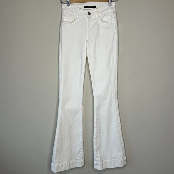 NWOT J Brand Love Story Low Rise White Flare Leg Jeans Size 24 Pockets - Picture 1 of 14
